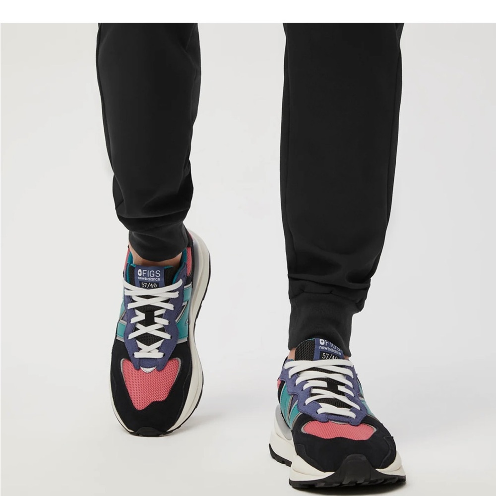 Figs • New Balance 5741